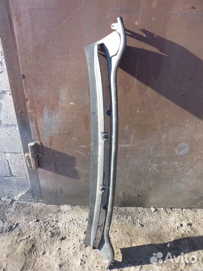 Opel Astra J Жабо накладка дворников