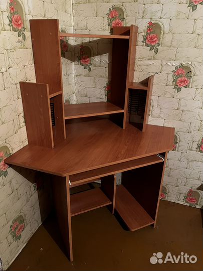 Компьютерный стол бу