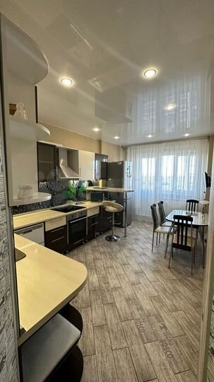 1-к. квартира, 42 м², 9/12 эт.