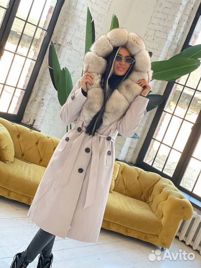 Парка с натуральным мехом в наличии