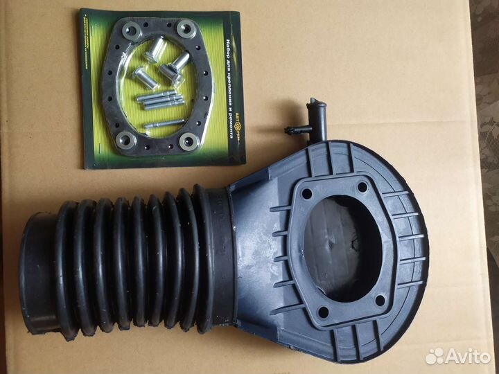 Черепаха в наборе(крышка карбюратора)