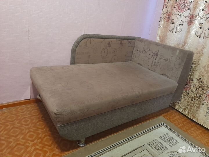 Детская кровать диван с мягкими бортиками