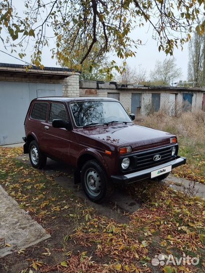 LADA 4x4 (Нива) 1.6 МТ, 2011, 274 000 км