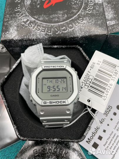 Часы наручные Casio G-Shock DW-5600FF-8E