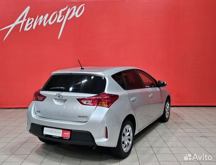 Toyota Auris 1.6 CVT, 2013, 57 000 км