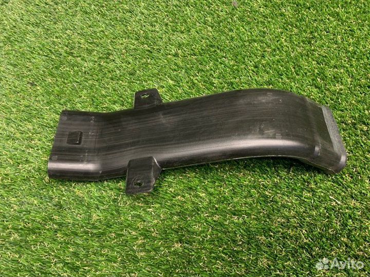 Воздуховод левый Volvo Xc90 2.4 D5244T18 2013