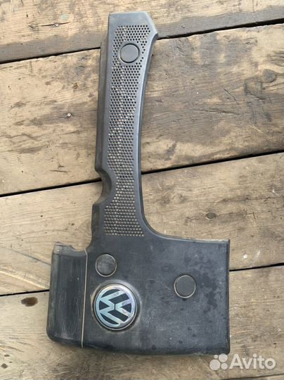 Корпус воздушного фильтра 1.6 AEE