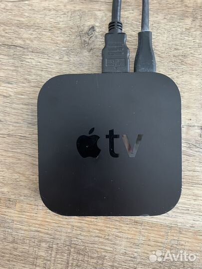 Тв приставка apple TV