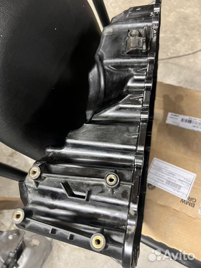 Поддон, картер двигателя N20B20 BMW F10