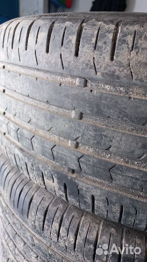 Continental ContiPremiumContact 225/60 R17 V