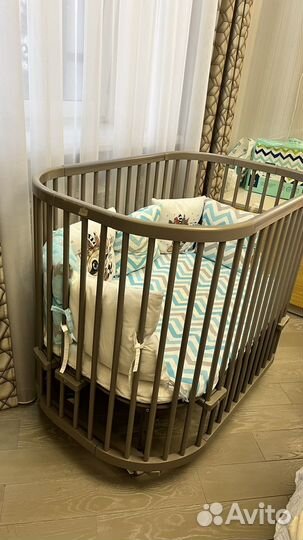 Кроватка 5в1 + матрас+маятник