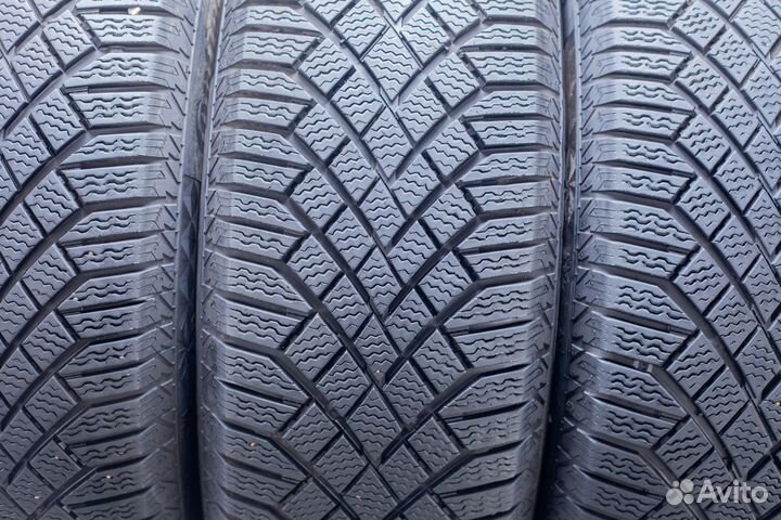 Continental ContiVikingContact 7 235/65 R17 107T