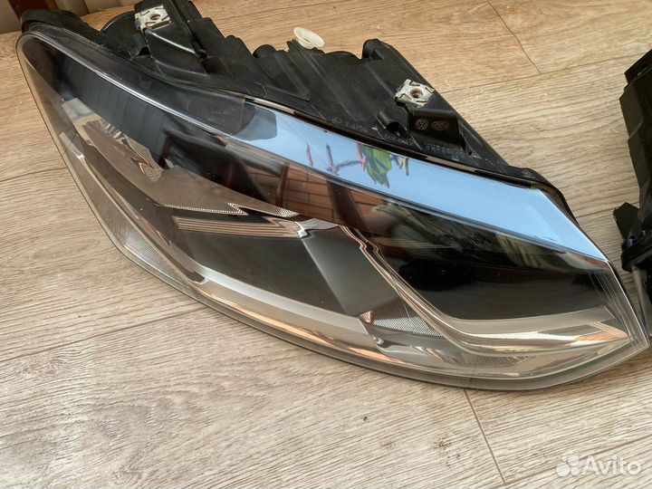 Фара Volkswagen Polo левая правая 15-20