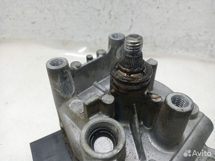 Мотор стеклоочистителя volkswagen passat CC Передний