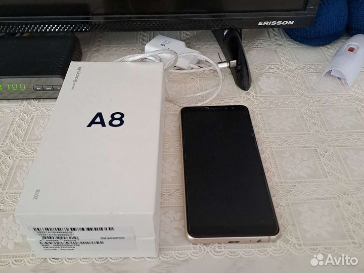 Телефон samsung A8