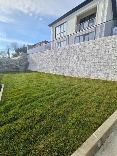 Коттедж 168 м² на участке 5 сот.