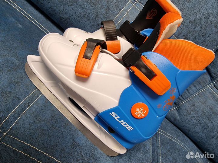 Коньки ледовые раздвижные Slide Blue S 29-32