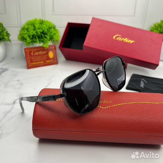 Солнцезащитные очки Cartier