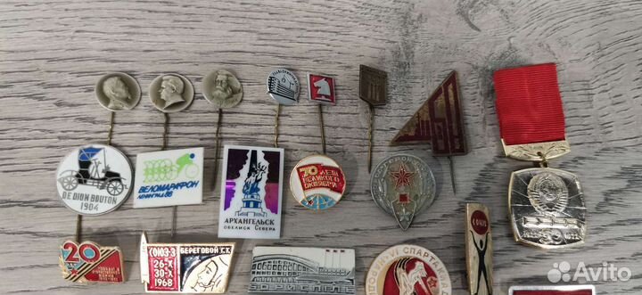 Значки СССР