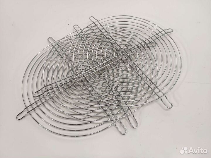 Решетка металлическая для вентилятора д.200мм