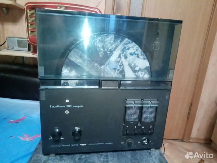 Каравелла 203 проигрыватель винила вертикальный