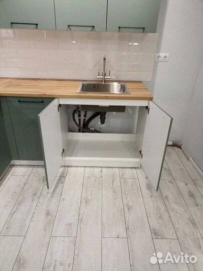 Бюджетный Кухонный гарнитур в квартиру под сдачу