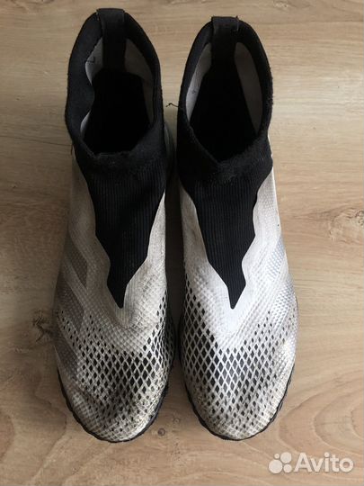 Бутсы adidas predator