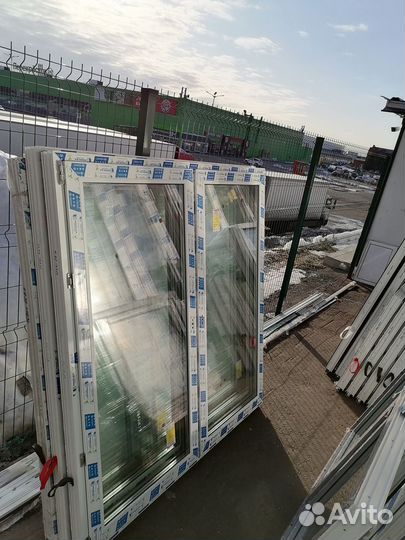 Окна 1100х800 мм две створки