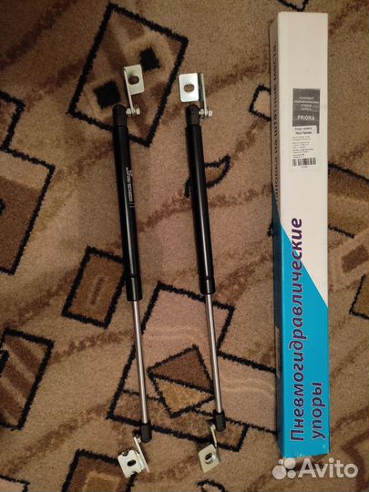 Газовые упоры капота приора