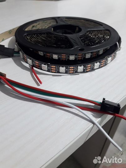 Светодиодная адресная лента WS2812B