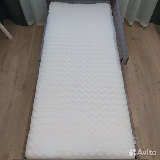 Комплект детской мебели IKEA