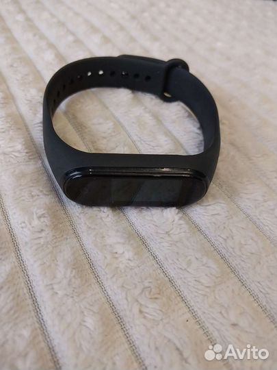 Умный браслет Xiaomi Mi Smart Band 4