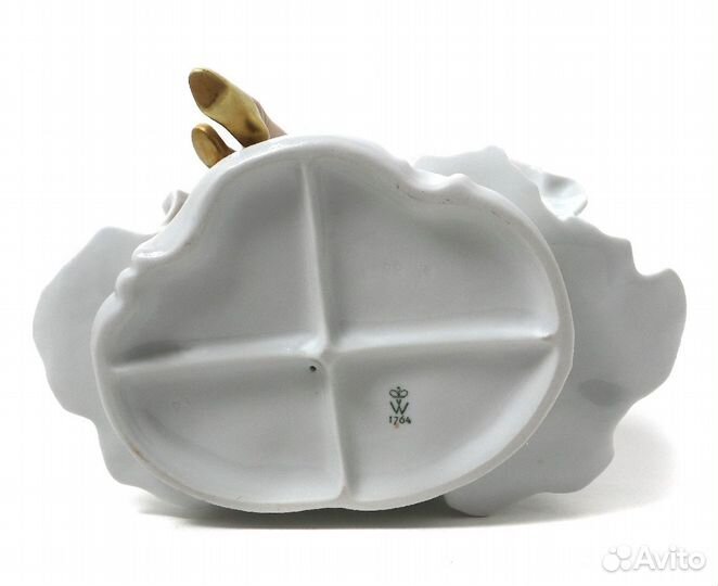 Фарфоровая фигура Балерина с зеркалом. Wallendorf