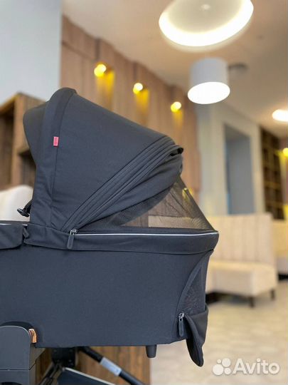 Детская Коляска Carrello Epica 2в1