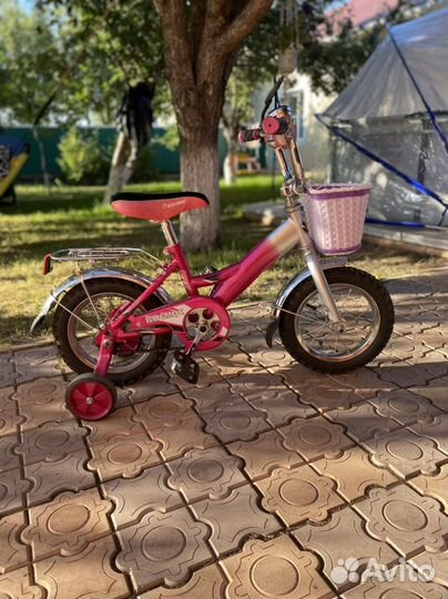 Велосипед детский розовый, 4 колеса