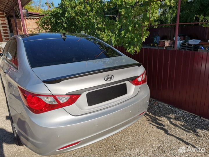 Hyundai sonata 6 спойлер черный глянец