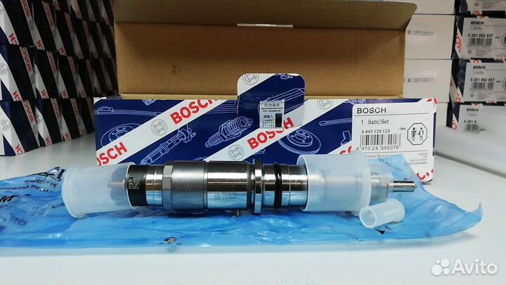 Топливная форсунка 0445120123