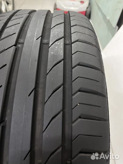Continental ContiSportContact 5 SUV 235/45 R19 95V
