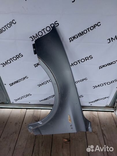 Крыло переднее левое BMW X3 E83