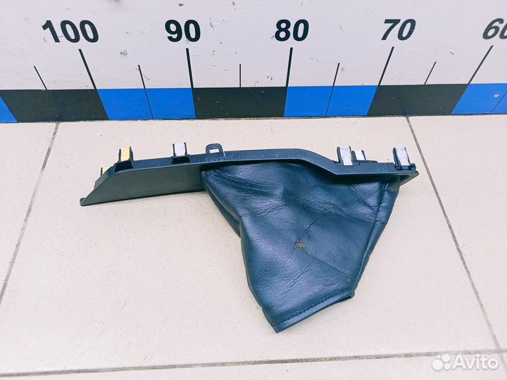 Чехол кулисы RAV 4 2013