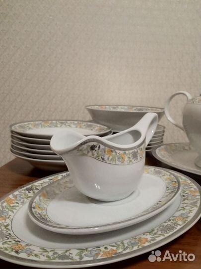 Столовый набор / Кухонный сервиз