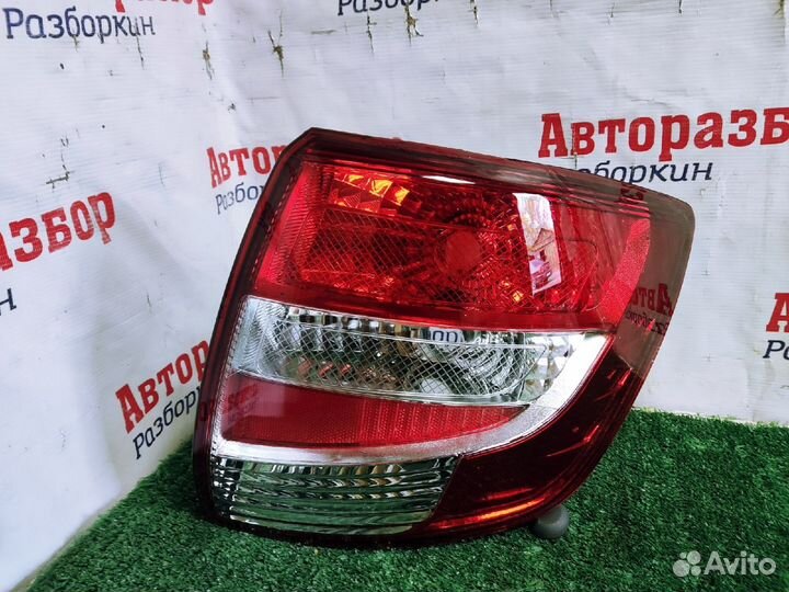 Фонарь правый гранта 2190 новый