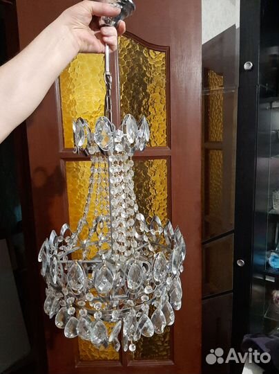 Люстры бу.хрустальная