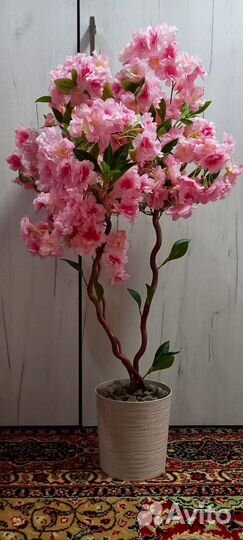 Искусственная сакура