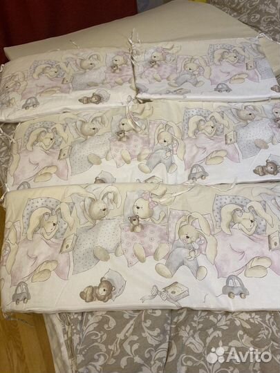 Бортик для детской кровати