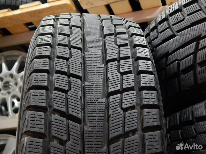 Bridgestone Blizzak DM-V3 225/65 R17