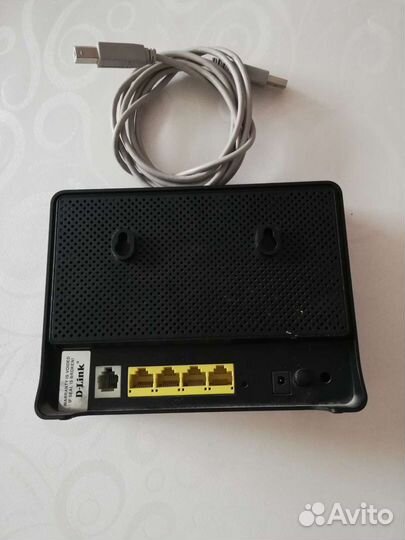 Роутер D-link