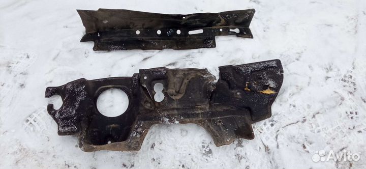 Тепловой экран мотора Шкода Октавия А7