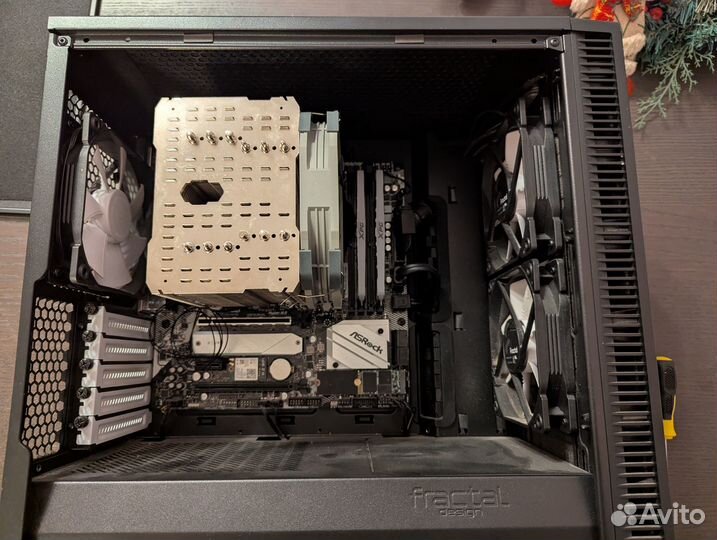 Системный блок\Компьютер AMD Ryzen 5 4650G 16Gb 4T