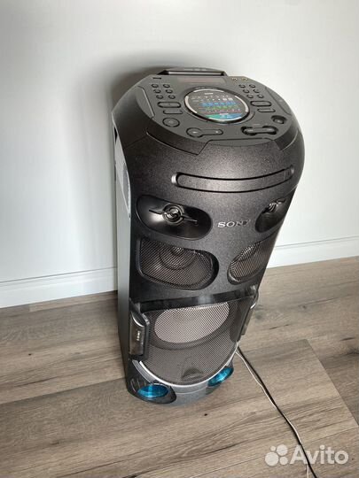 Музыкальная колонка sony